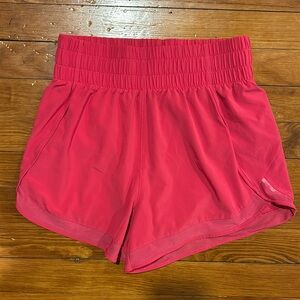 Athleta Mesh Run Short